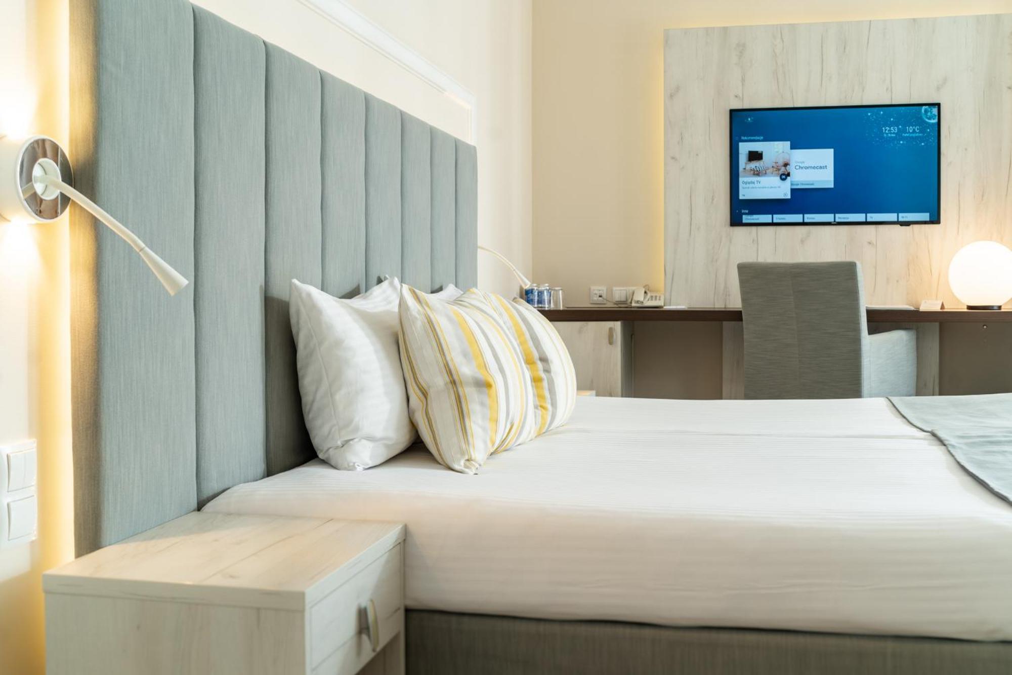Hotel & Spa Trzy Wyspy Свиноуйсьце Экстерьер фото